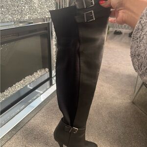 Women's Black Knee-High Boots